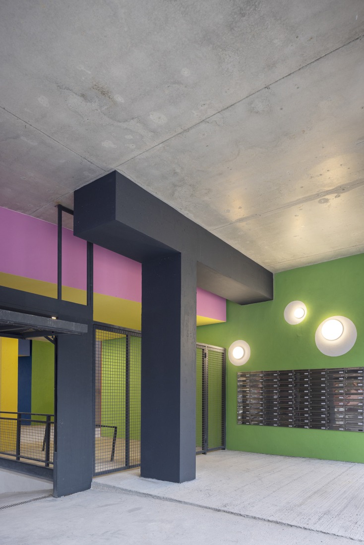 SB Building. 110 affordable rental apartments, complementary spaces, and commercial premises by EMBA. Photography by Oriol Gómez.