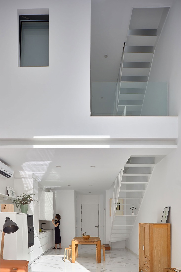 Mariola House by Palera Arquitectos. Photograph by Adam García.