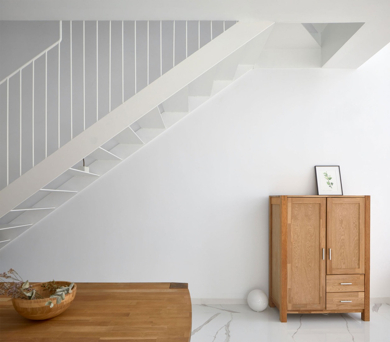 Mariola House by Palera Arquitectos. Photograph by Adam García.