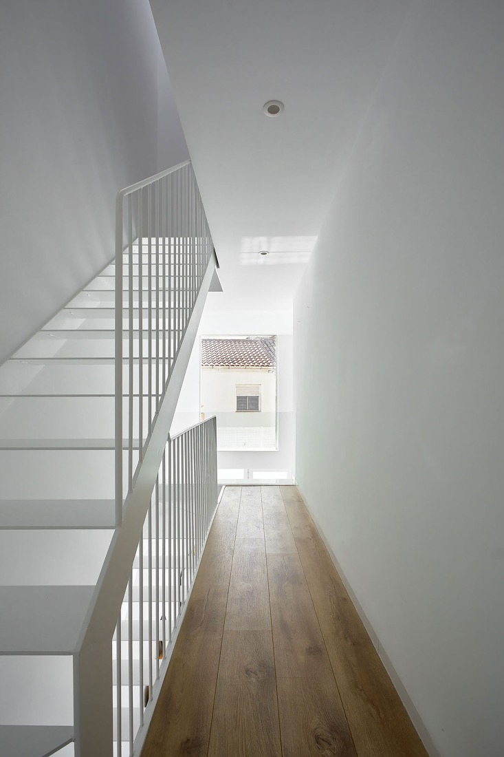 Mariola House by Palera Arquitectos. Photograph by Adam García.