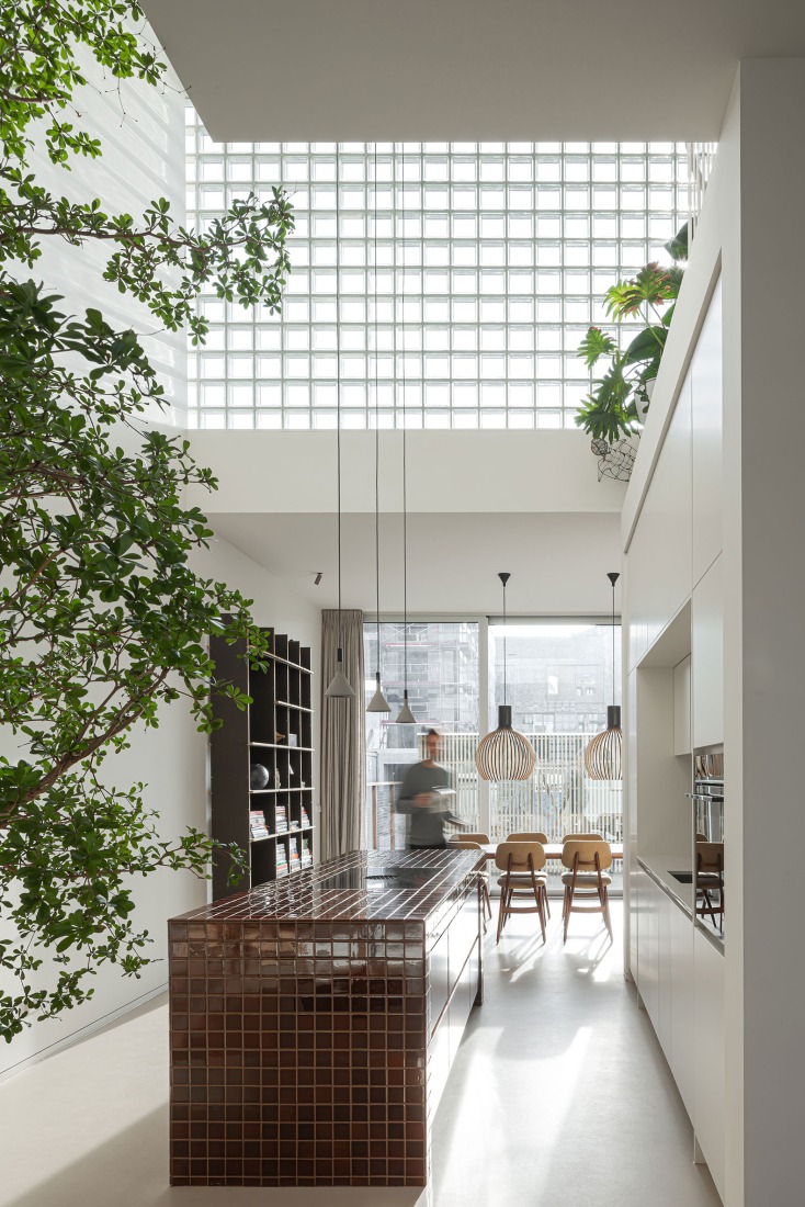 Light House by Studioninedots. Photograph by Sebastian van Damme.