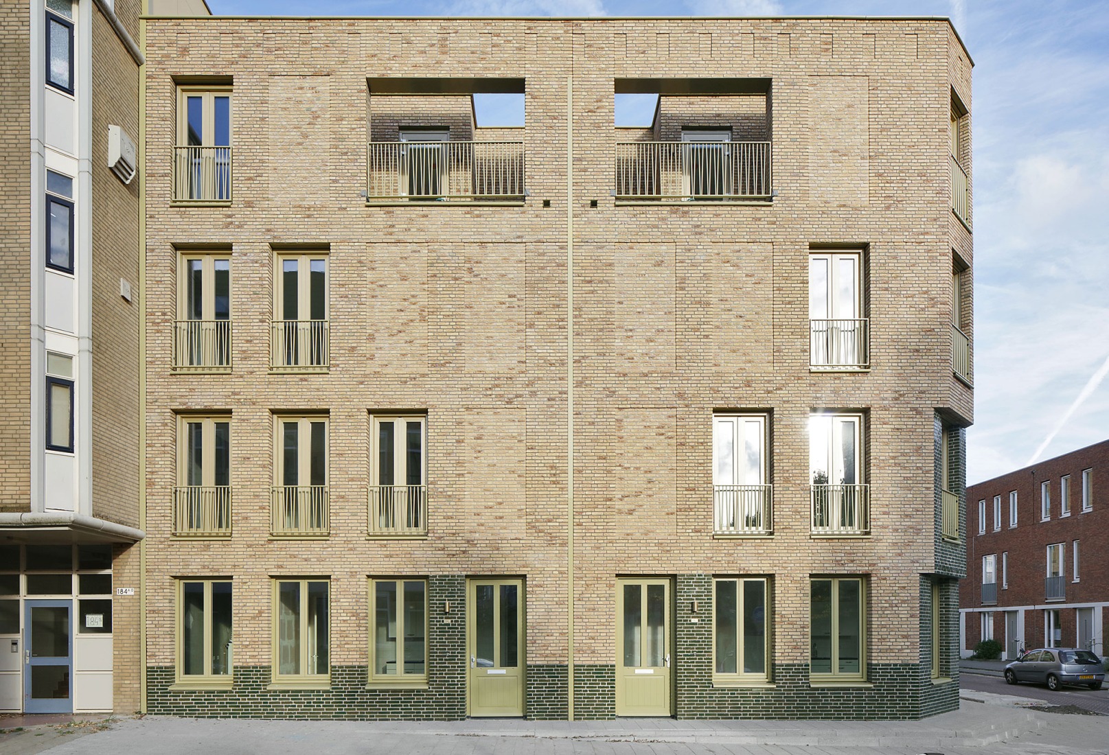 "De Hartenrust" by van Bergen Kolpa Architects. Photograph by Filip Dujardin.