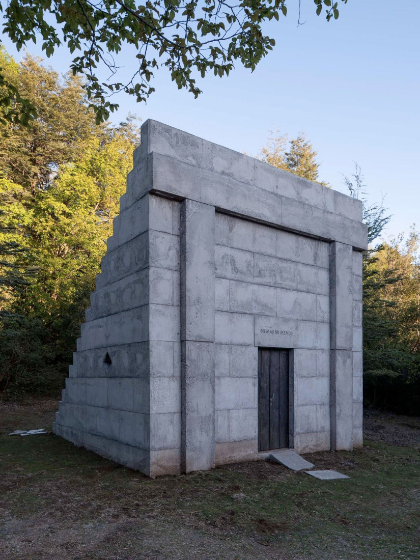 MIEL Pavilion by Pezo von Ellrichshausen. Photograph by Pezo von Ellrichshausen.