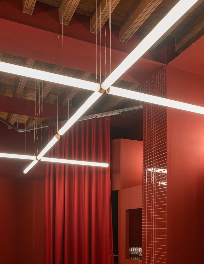 Vinoteca Z13 by ALFADA Estudio. Photograph by Juanca Lagares.