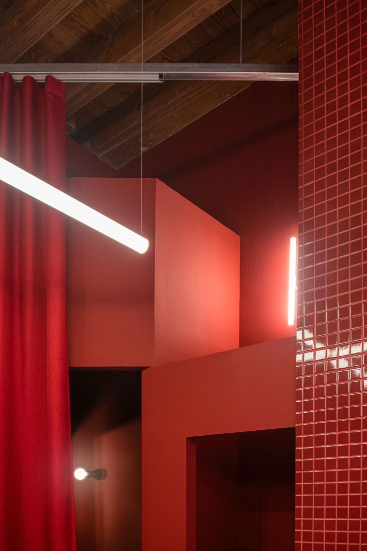 Vinoteca Z13 by ALFADA Estudio. Photograph by Juanca Lagares.