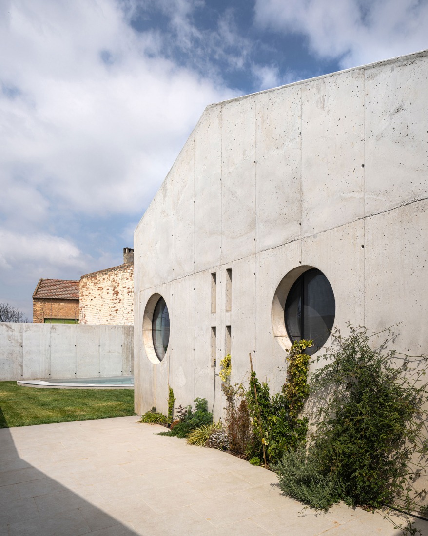 Bobadilla House by Álvaro Gor. Photograph by Juanan Barros.