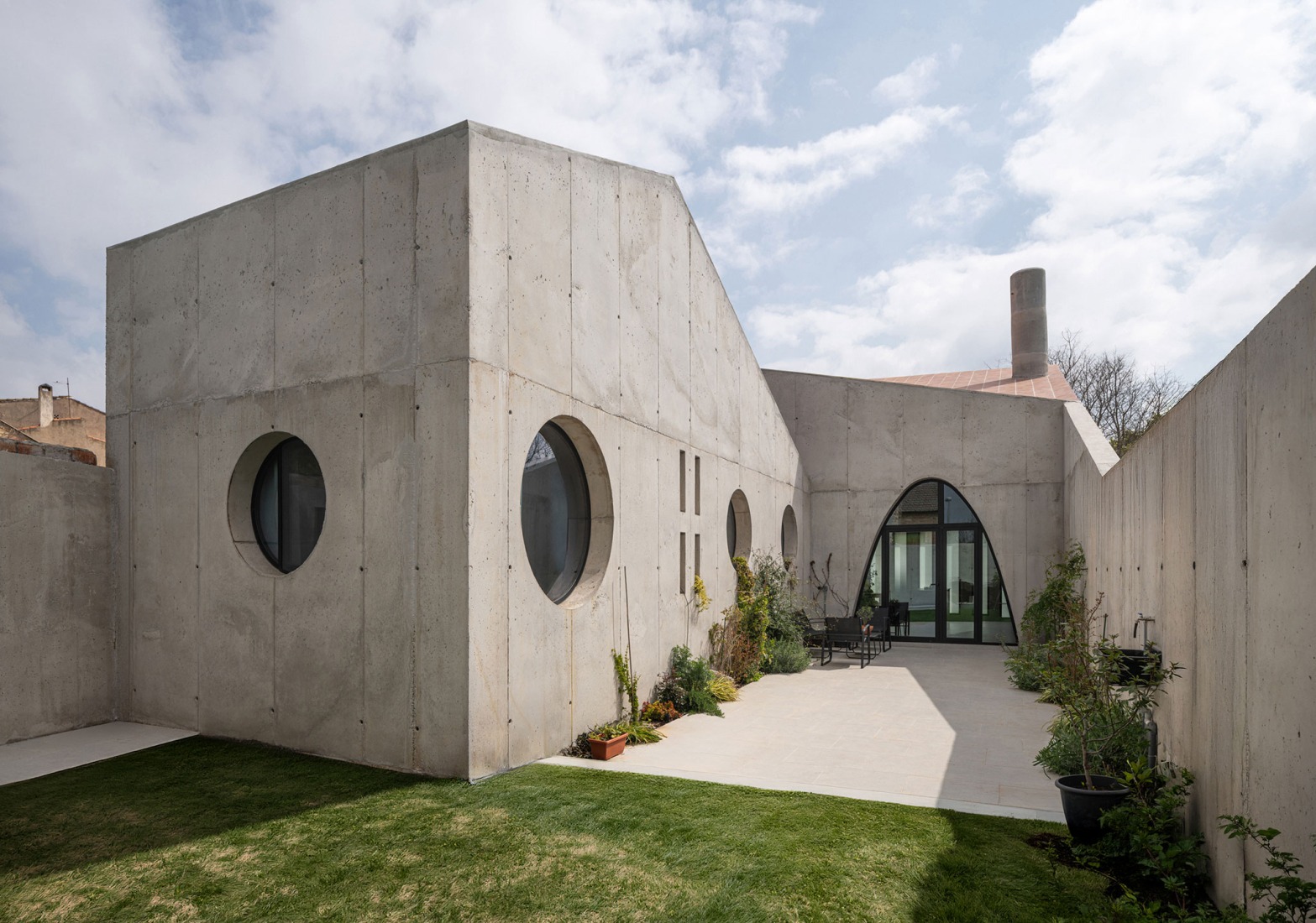Bobadilla House by Álvaro Gor. Photograph by Juanan Barros.