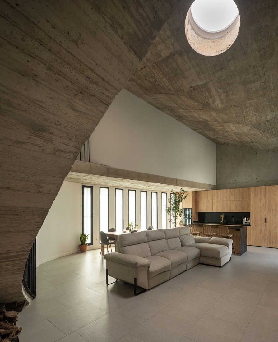 Bobadilla House by Álvaro Gor. Photograph by Juanan Barros.