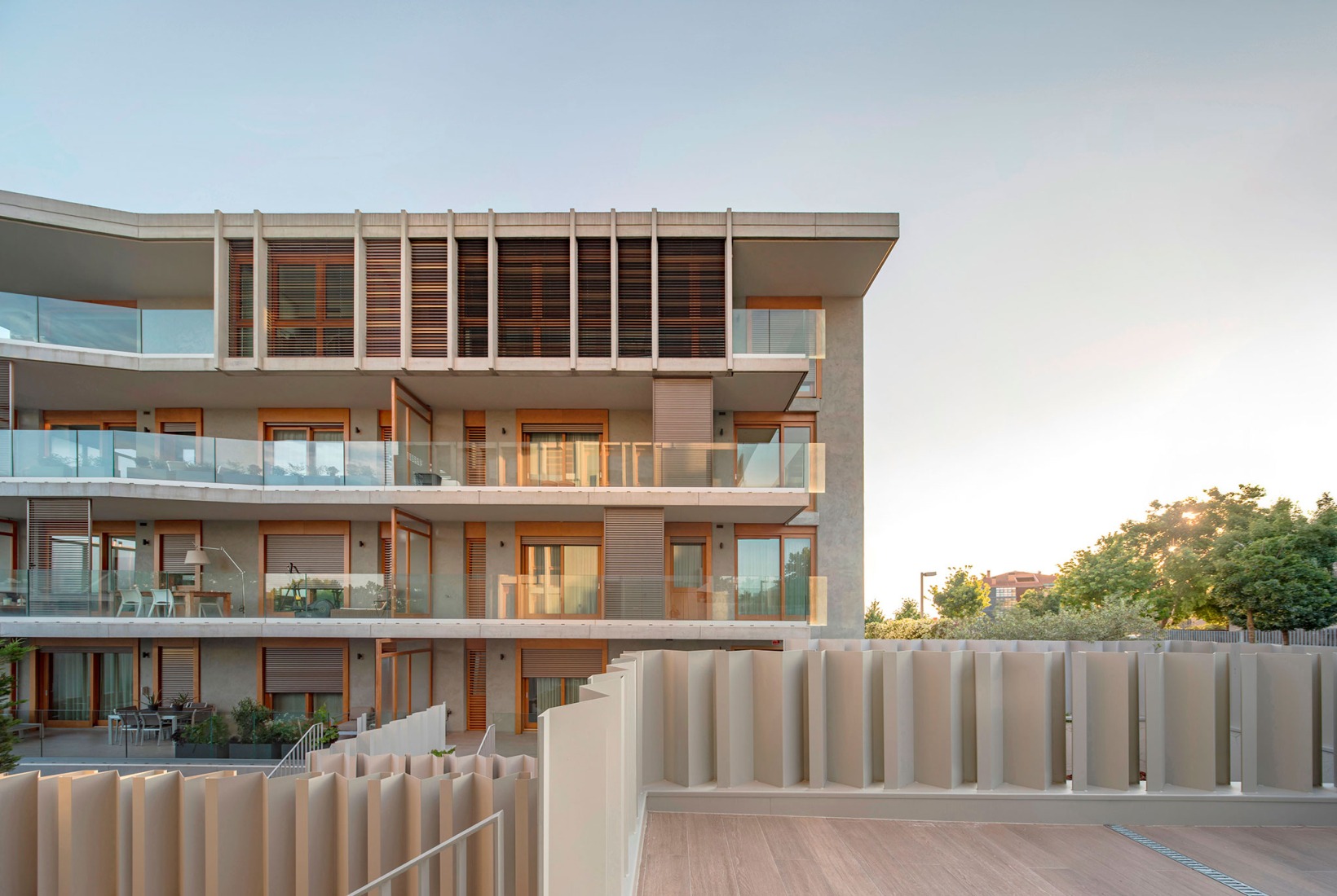 Phase 3. "Espai Natura" by BAILORULL. Photograph by Andres Flajszer.