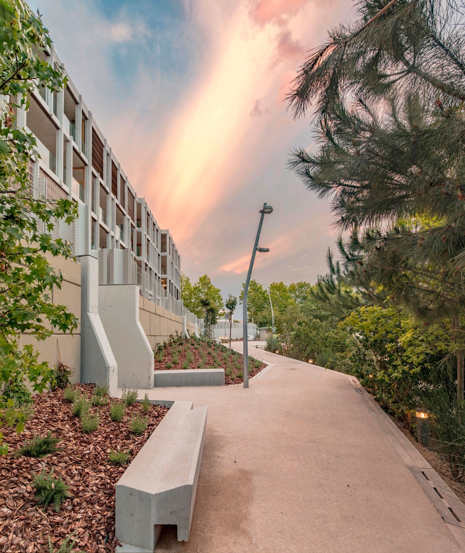 Phase 3. "Espai Natura" by BAILORULL. Photograph by Andres Flajszer.