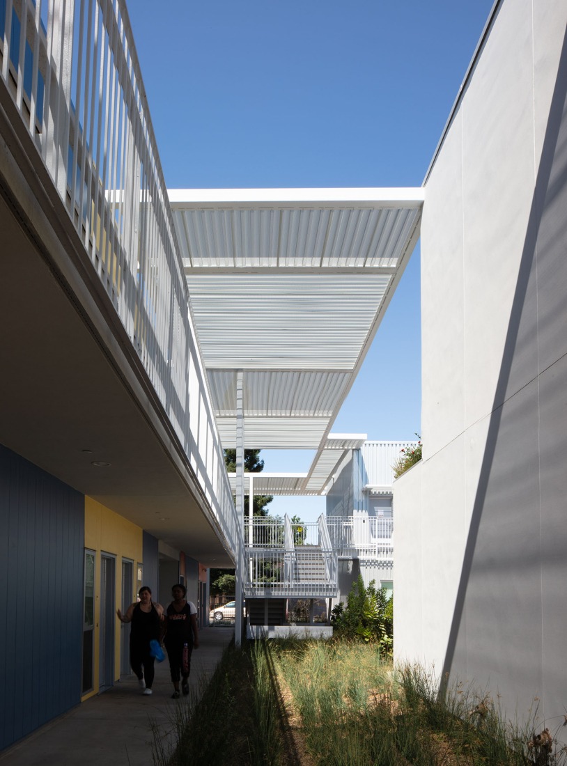 Northview Apartments by Brooks + Scarpa. Photograph by Tara Wujcik.