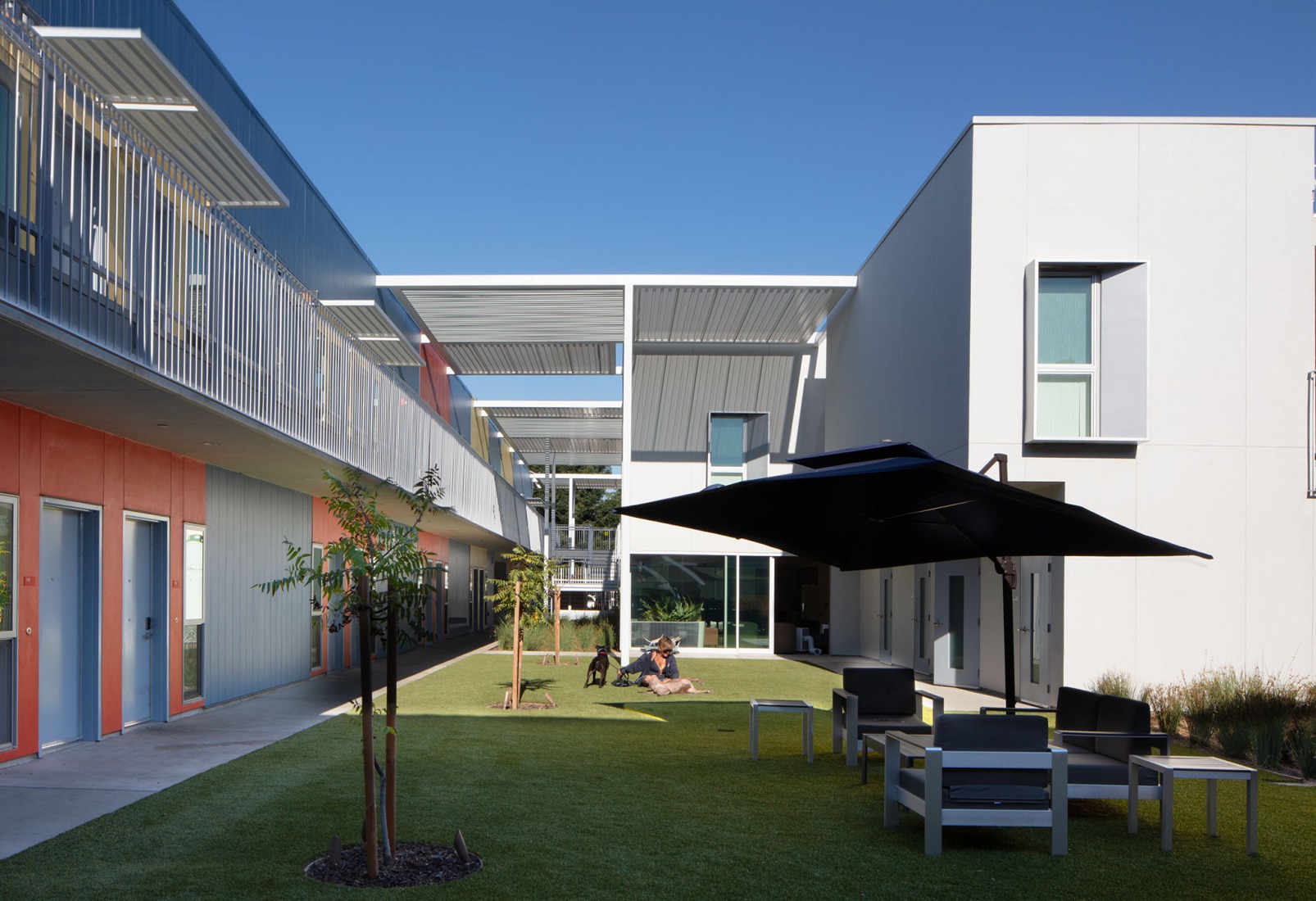 Northview Apartments by Brooks + Scarpa. Photograph by Tara Wujcik.