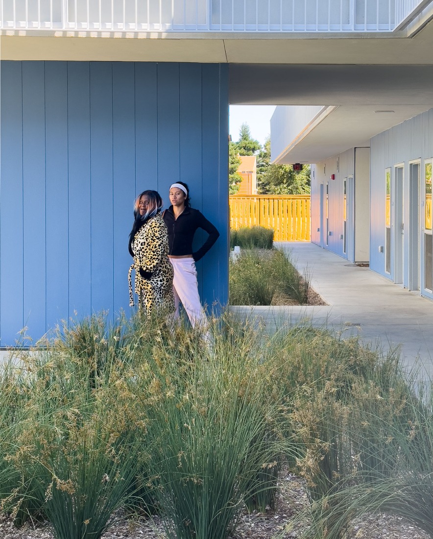 Northview Apartments by Brooks + Scarpa. Photograph by Tara Wujcik.