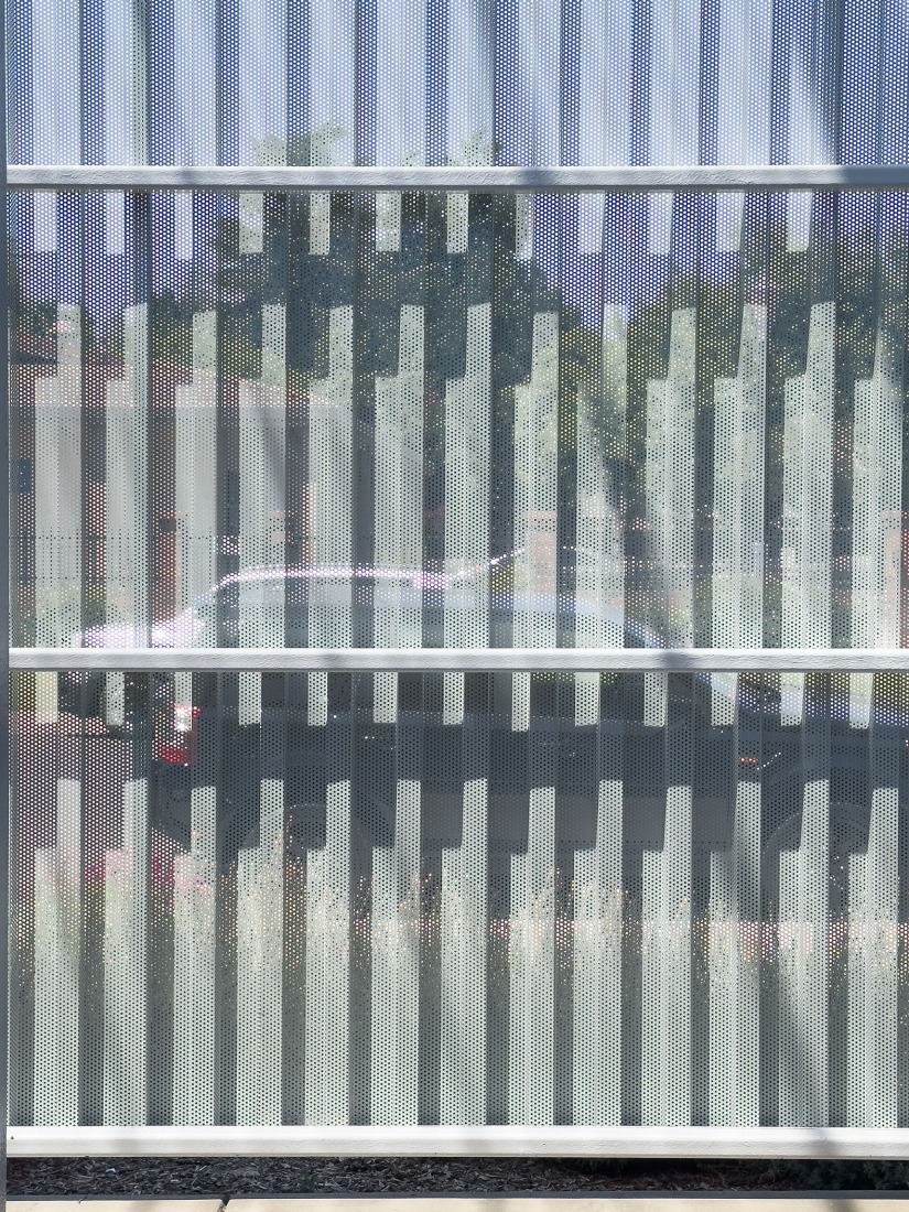 Northview Apartments by Brooks + Scarpa. Photograph by Tara Wujcik.