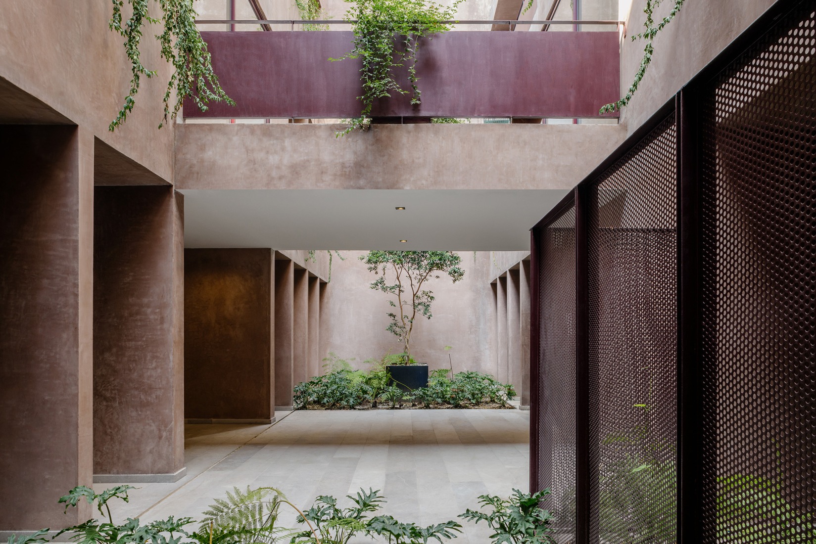 "Londres 187" by CCA. Photograph by Arturo Arrieta, courtesy of CCA | Bernardo Quinzaños.