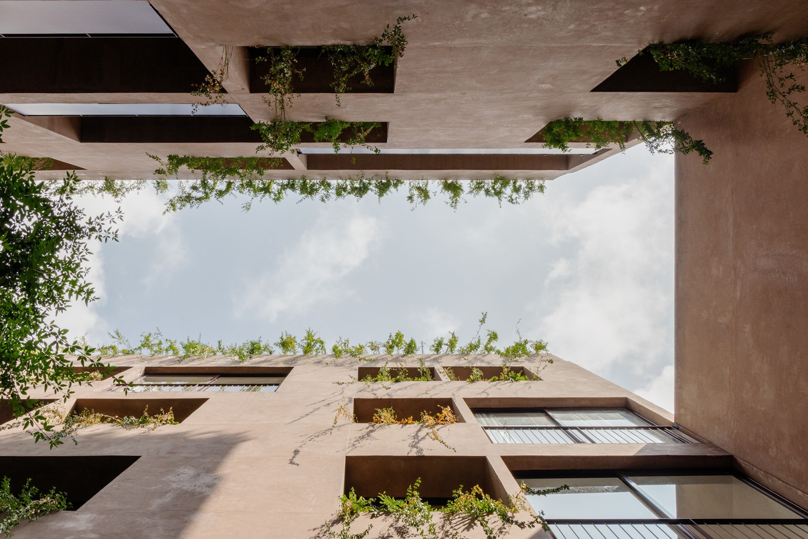 "Londres 187" by CCA. Photograph by Arturo Arrieta, courtesy of CCA | Bernardo Quinzaños.