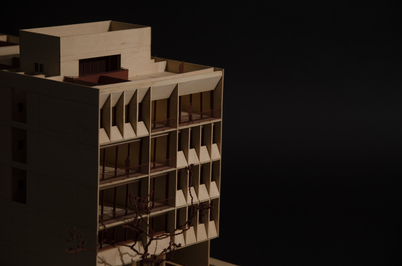 Model. "Londres 187" by CCA. Photograph by CCA | Bernardo Quinzaños.