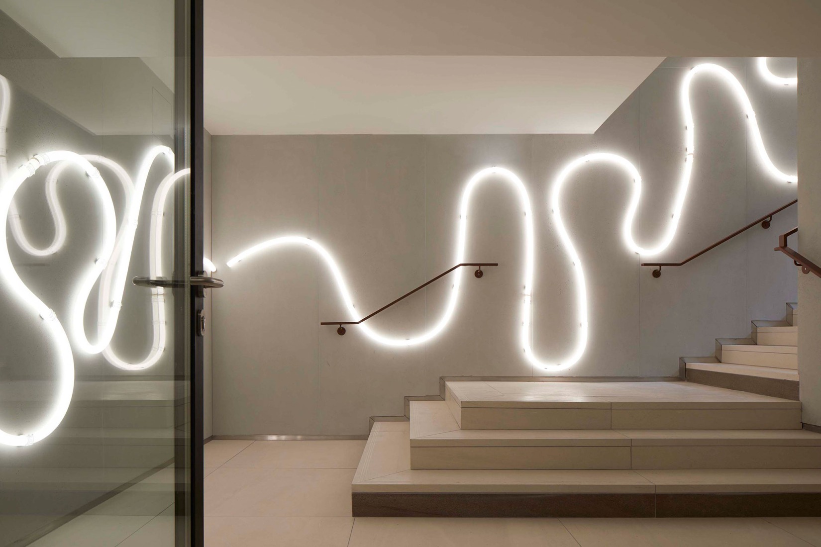 ADN por DTACC Architectes. Fotografía por Hervé Abbadie.