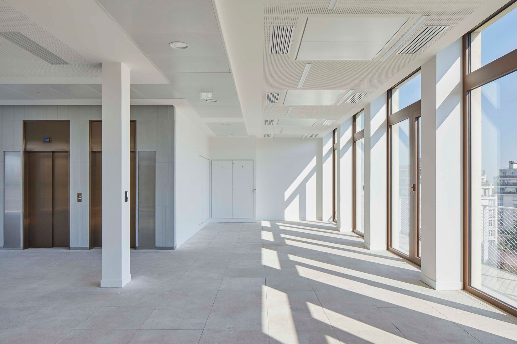 ADN por DTACC Architectes. Fotografía por Hervé Abbadie.