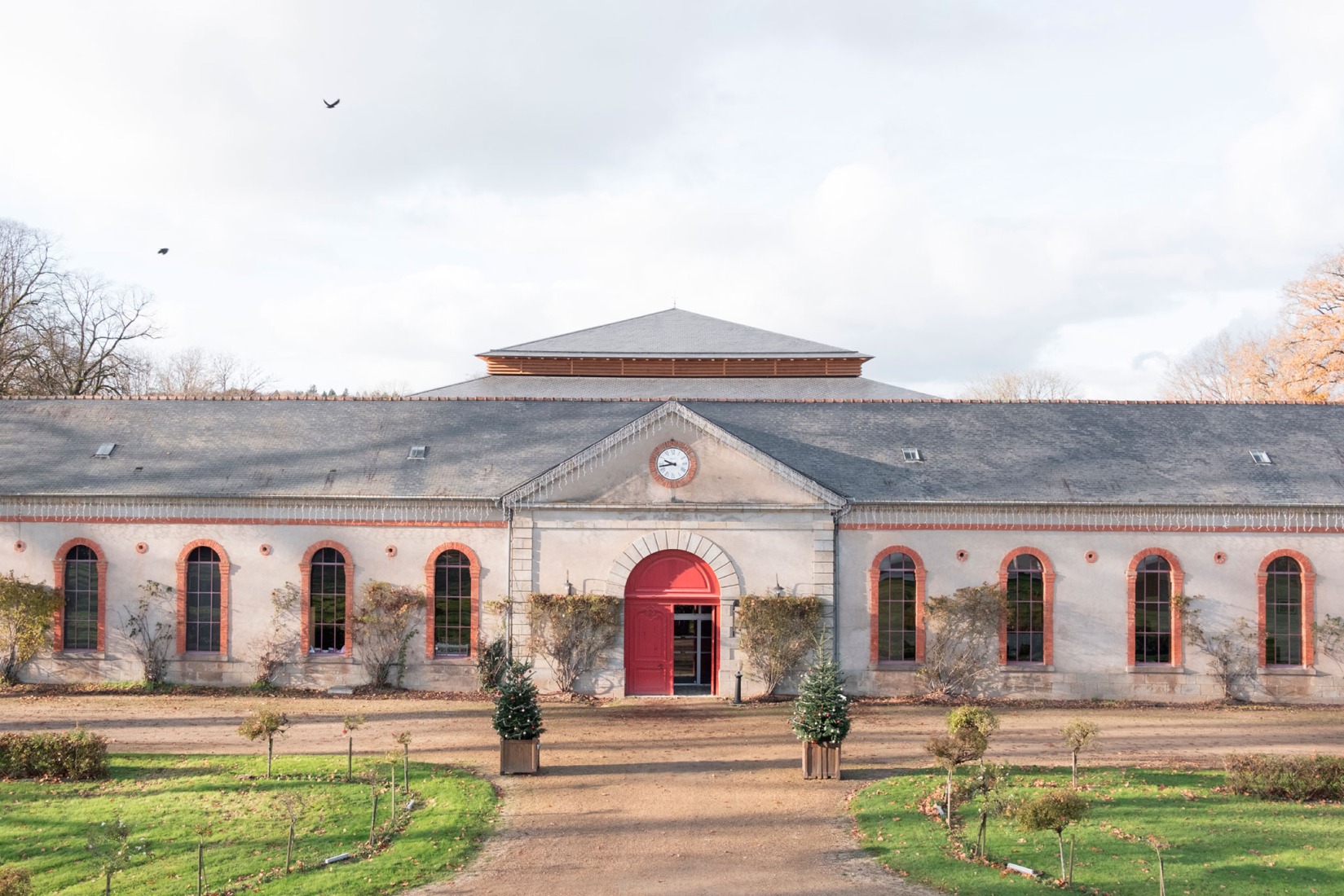 Sala Espectáculos Haras Nacional de Hennebont por K architectures. Fotografía por Yon de Poncins.