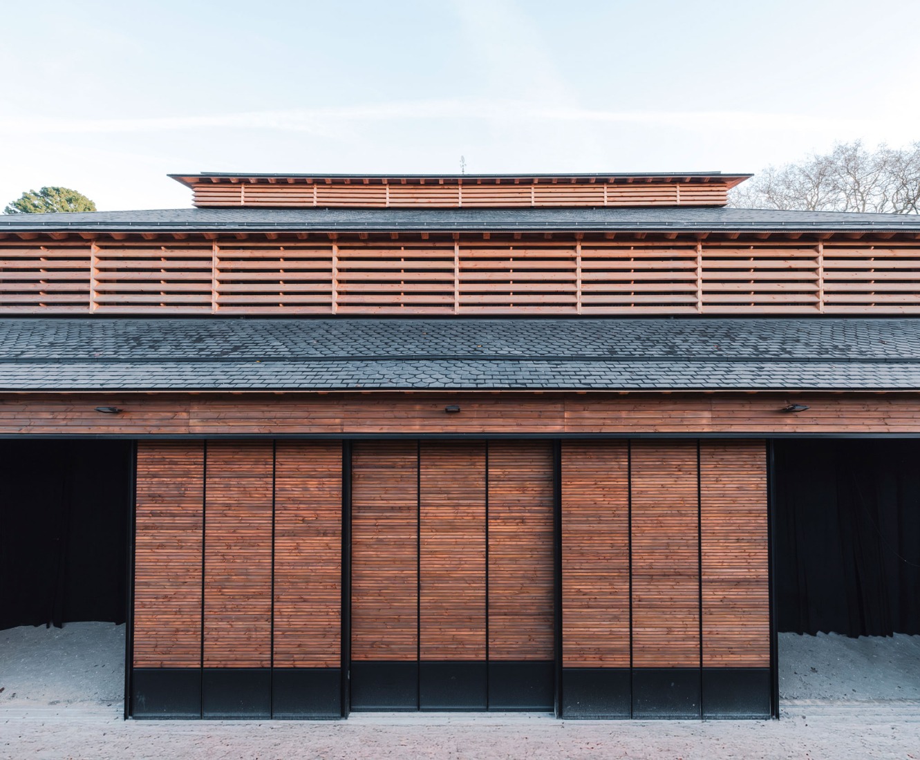 Sala Espectáculos Haras Nacional de Hennebont por K architectures. Fotografía por Yon de Poncins.