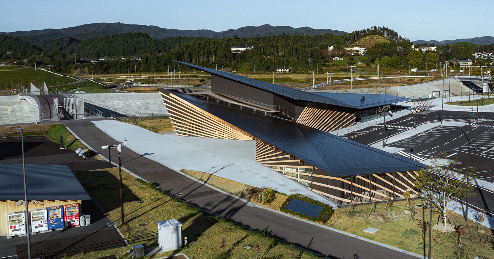 Absorbing perspective. Minamisanriku 311 Memorial by Kengo Kuma