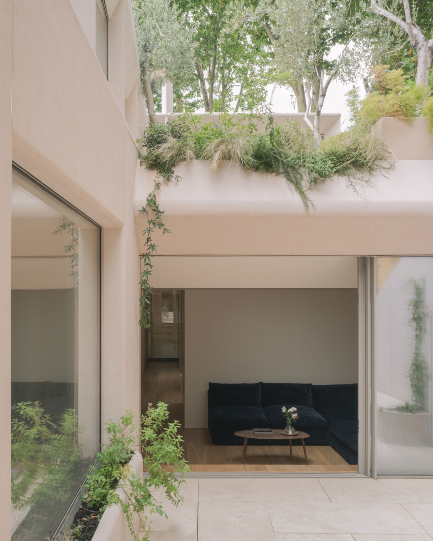 «Mozart House» por Studio DERA. Fotografía por Lorenzo Zandri.