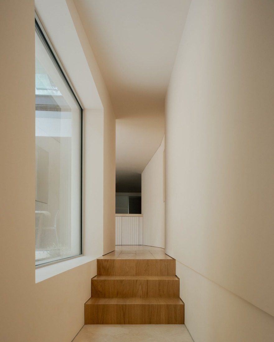 «Mozart House» por Studio DERA. Fotografía por Lorenzo Zandri.