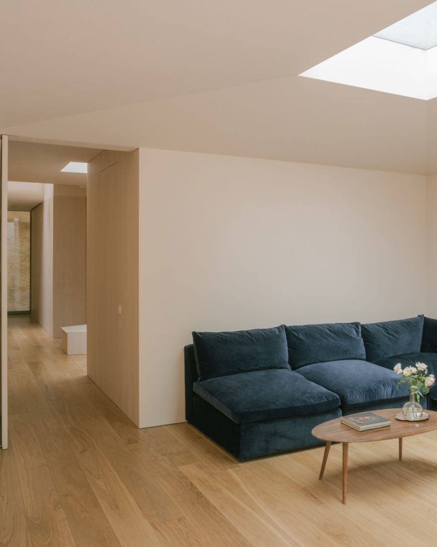 «Mozart House» por Studio DERA. Fotografía por Lorenzo Zandri.