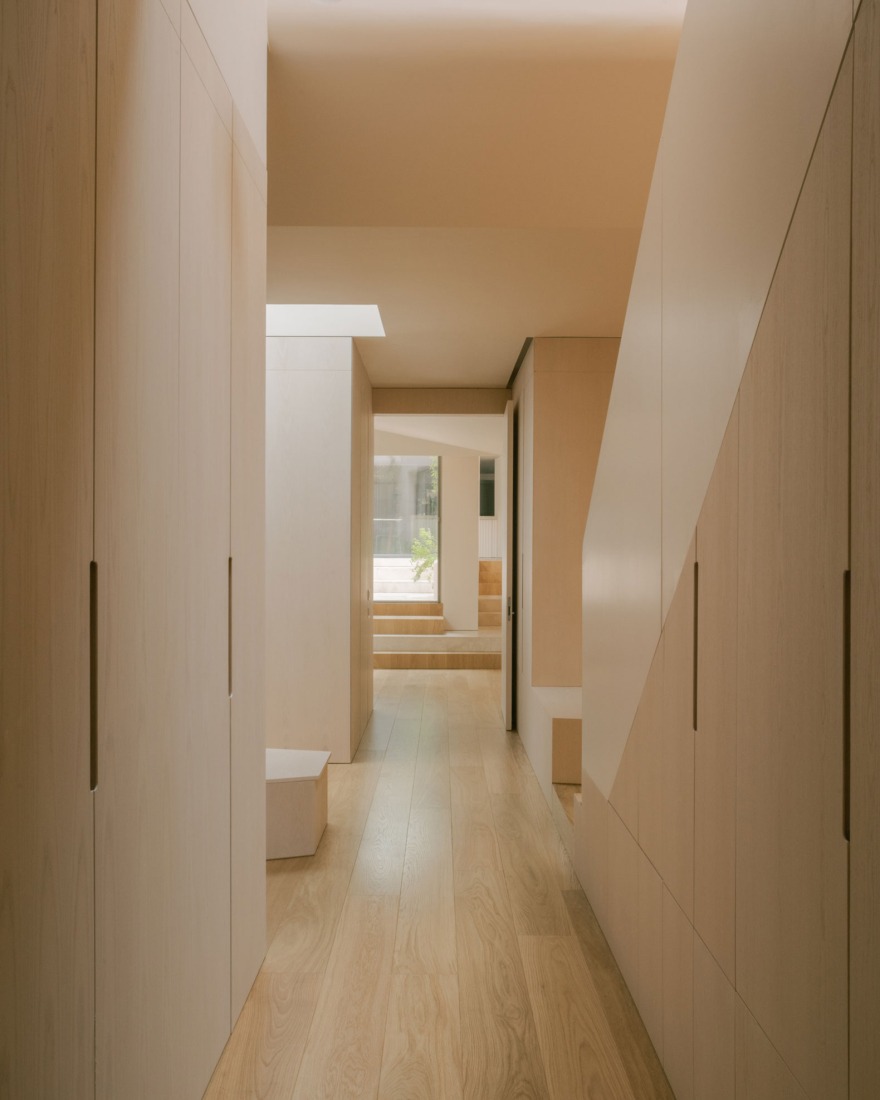 «Mozart House» por Studio DERA. Fotografía por Lorenzo Zandri.