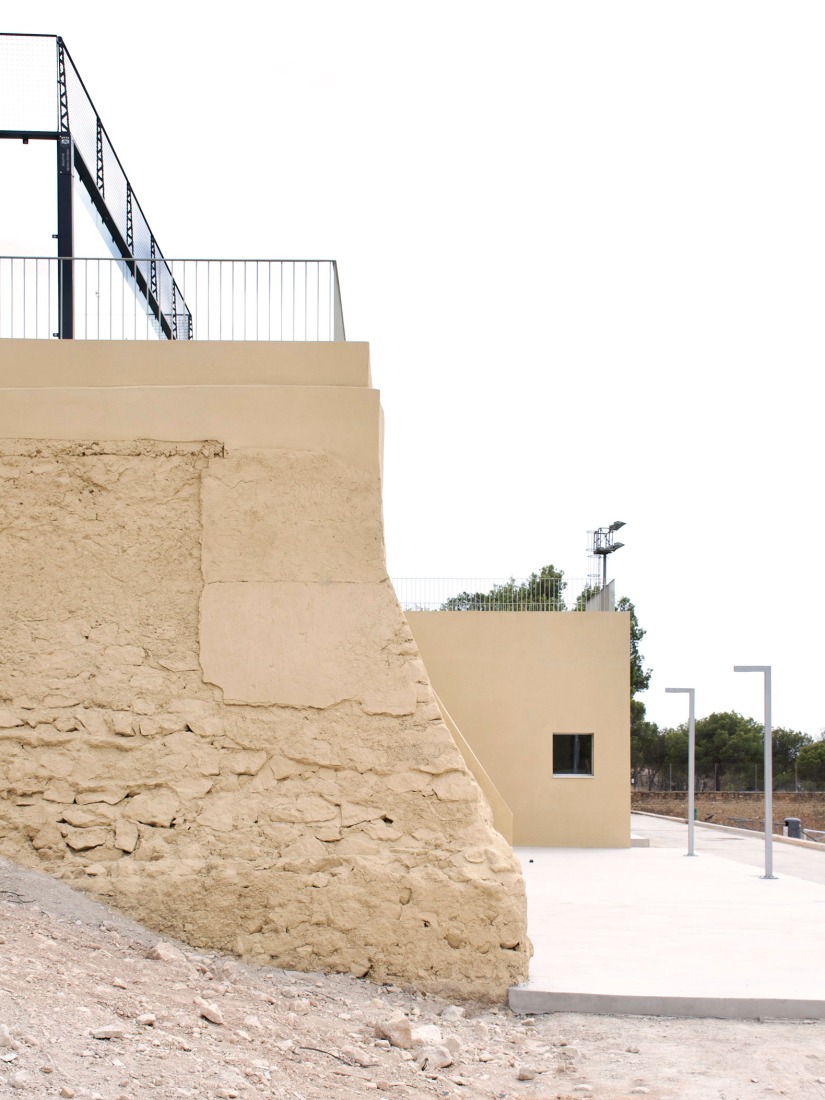 Cistern Conversion into Multi-Porpuse Space by Úbeda Valero. Photograph courtesy of Úbeda Valero.