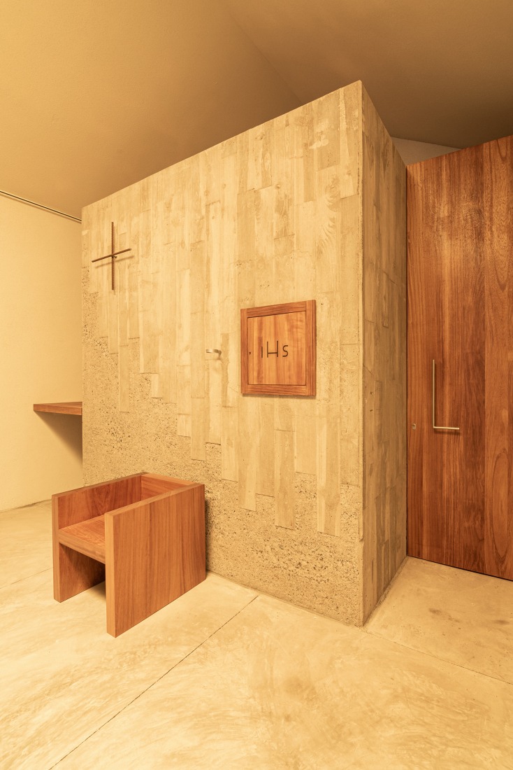 Church of Saint Michael the Archangel in Geneto by Alejandro Beautell. Photograph by Flavio Dorta.