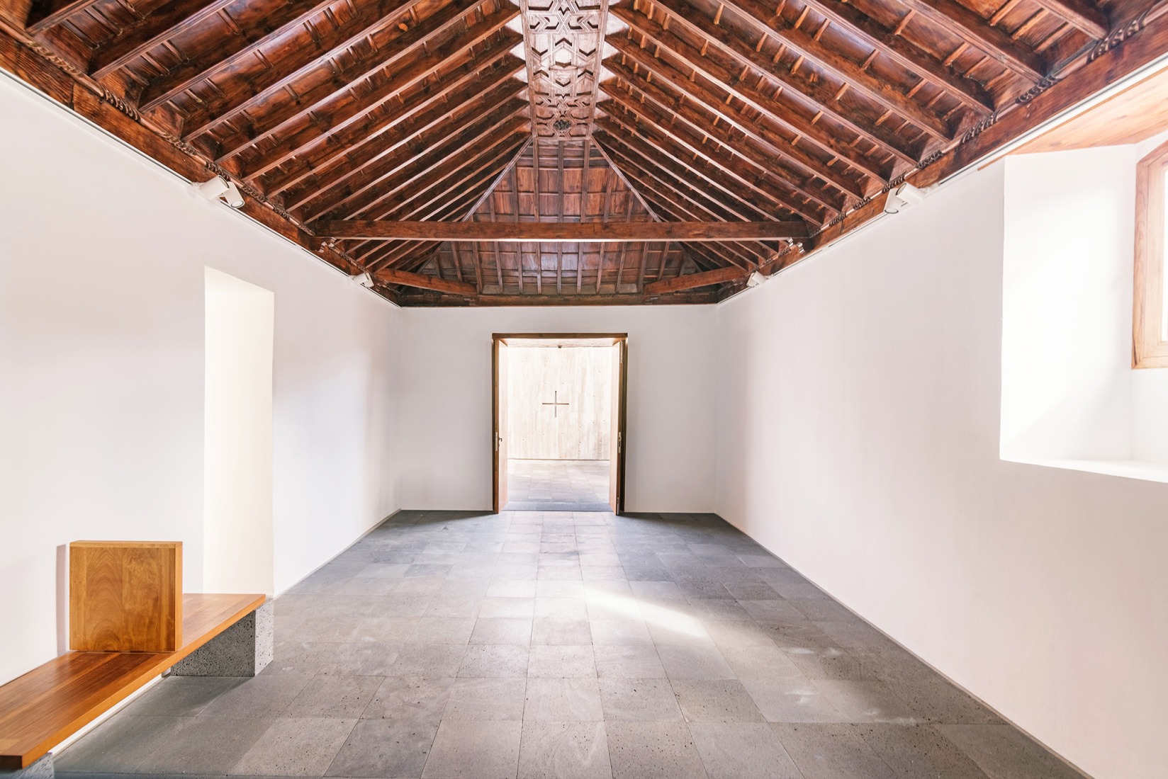 Church of Saint Michael the Archangel in Geneto by Alejandro Beautell. Photograph by Flavio Dorta.