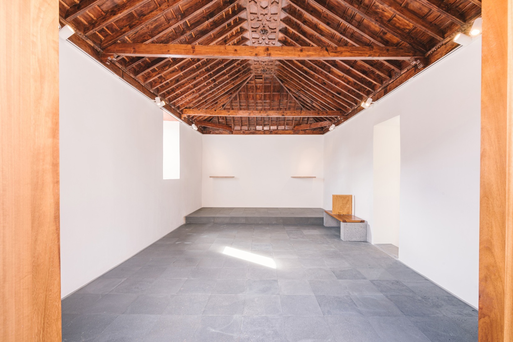 Church of Saint Michael the Archangel in Geneto by Alejandro Beautell. Photograph by Flavio Dorta.