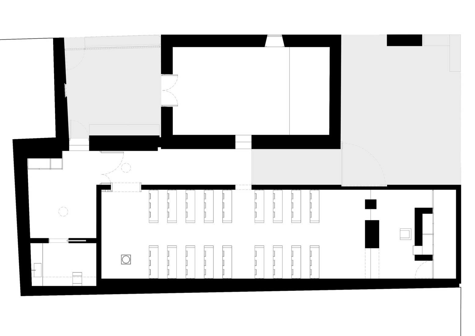 Ground floor plan. Church of Saint Michael the Archangel in Geneto by Alejandro Beautell.