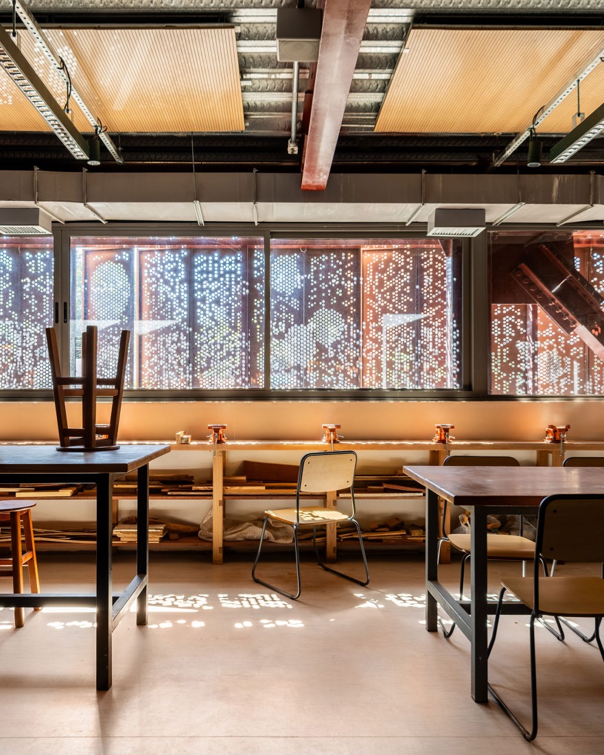 Nueva sede de la Universidad Rudolf Steiner por Biselli Katchborian. Fotografía por Guilherme Pucci.