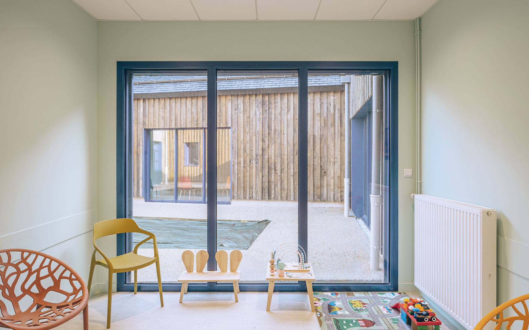 Centro de salud Tremblay Val-Couesnon por Celeste. Fotografía por Eric Sueur.