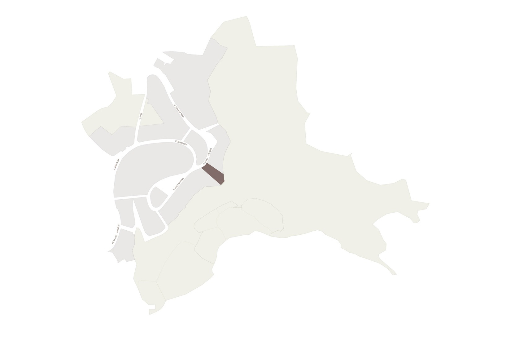 Site plan. "Shelter between walls" by Cronotopos Arquitectura.