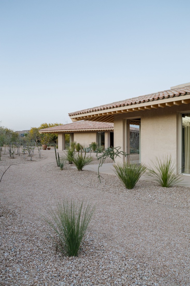 House in Palmilla by Estudio IUAPdA. Photograph by  Ignacio Urquiza Luna Parra.
