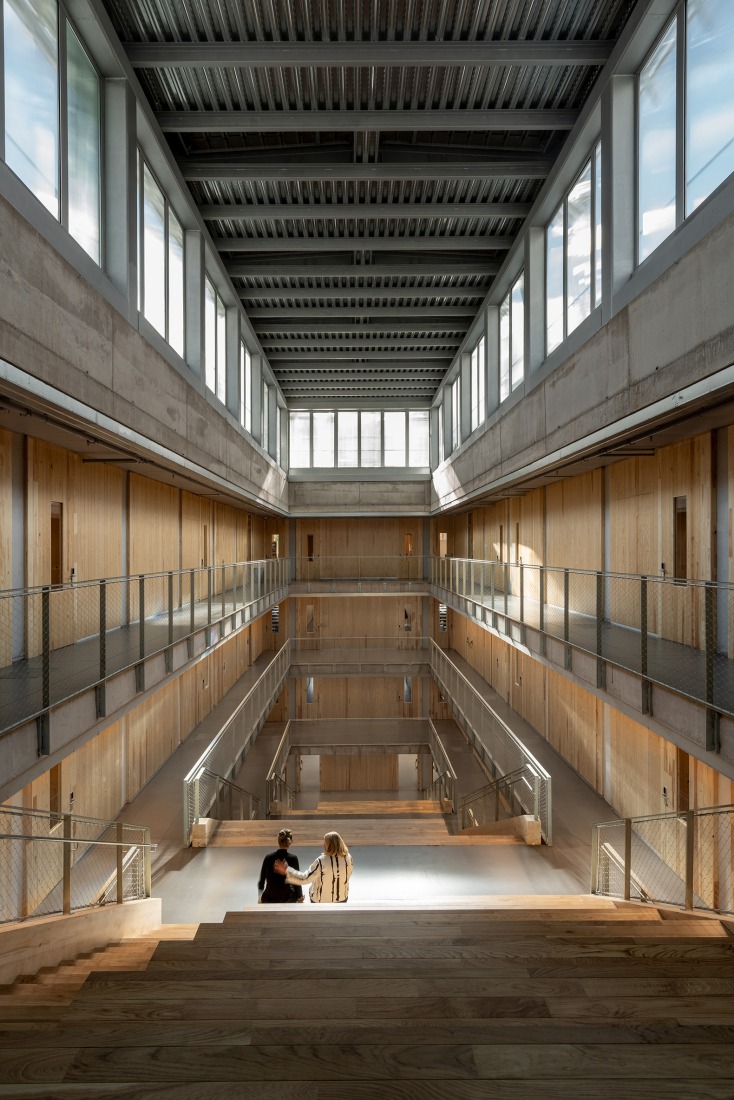 Facultad de Derecho CEU San Pablo por José María Sánchez Arquitectos. Fotografía por Luis Asín.