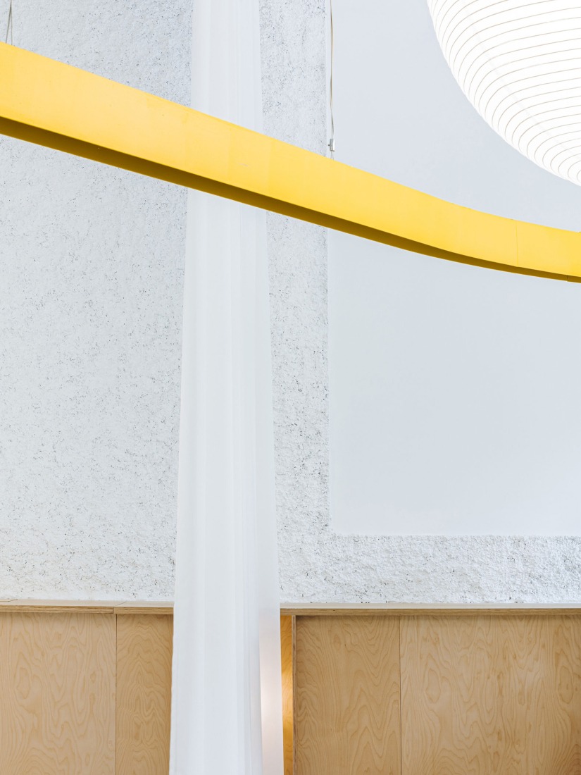 "Curtidores 32" by Jotajotamás. Photograph by Hiperfocal.