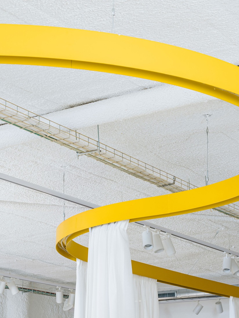 "Curtidores 32" by Jotajotamás. Photograph by Hiperfocal.