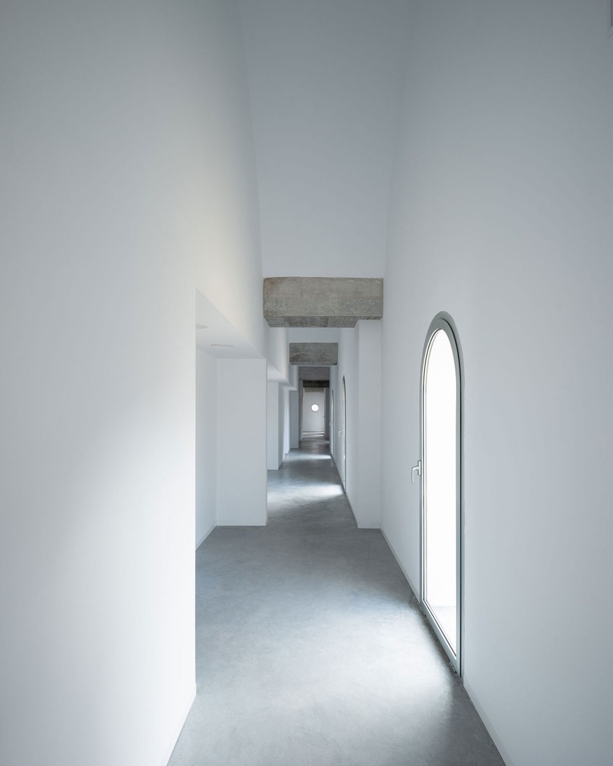 The Platform, community space and music school by Kauh. Photograph by Fernando Alda.