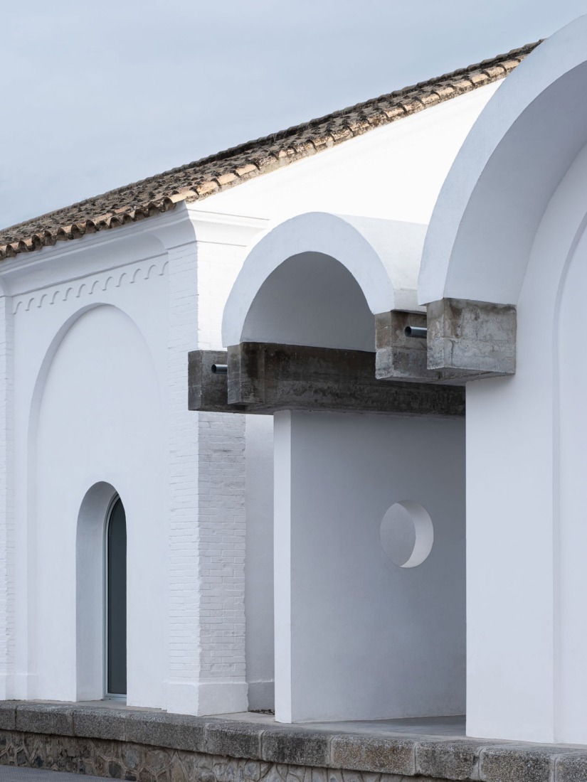 The Platform, community space and music school by Kauh. Photograph by Fernando Alda.