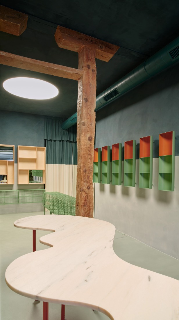 "Laconicum" by Lucas y Hernández-Gil. Photograph by José Hevia.