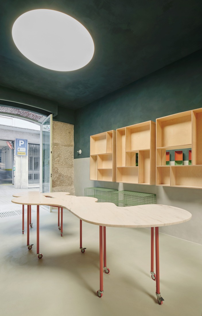 "Laconicum" by Lucas y Hernández-Gil. Photograph by José Hevia.