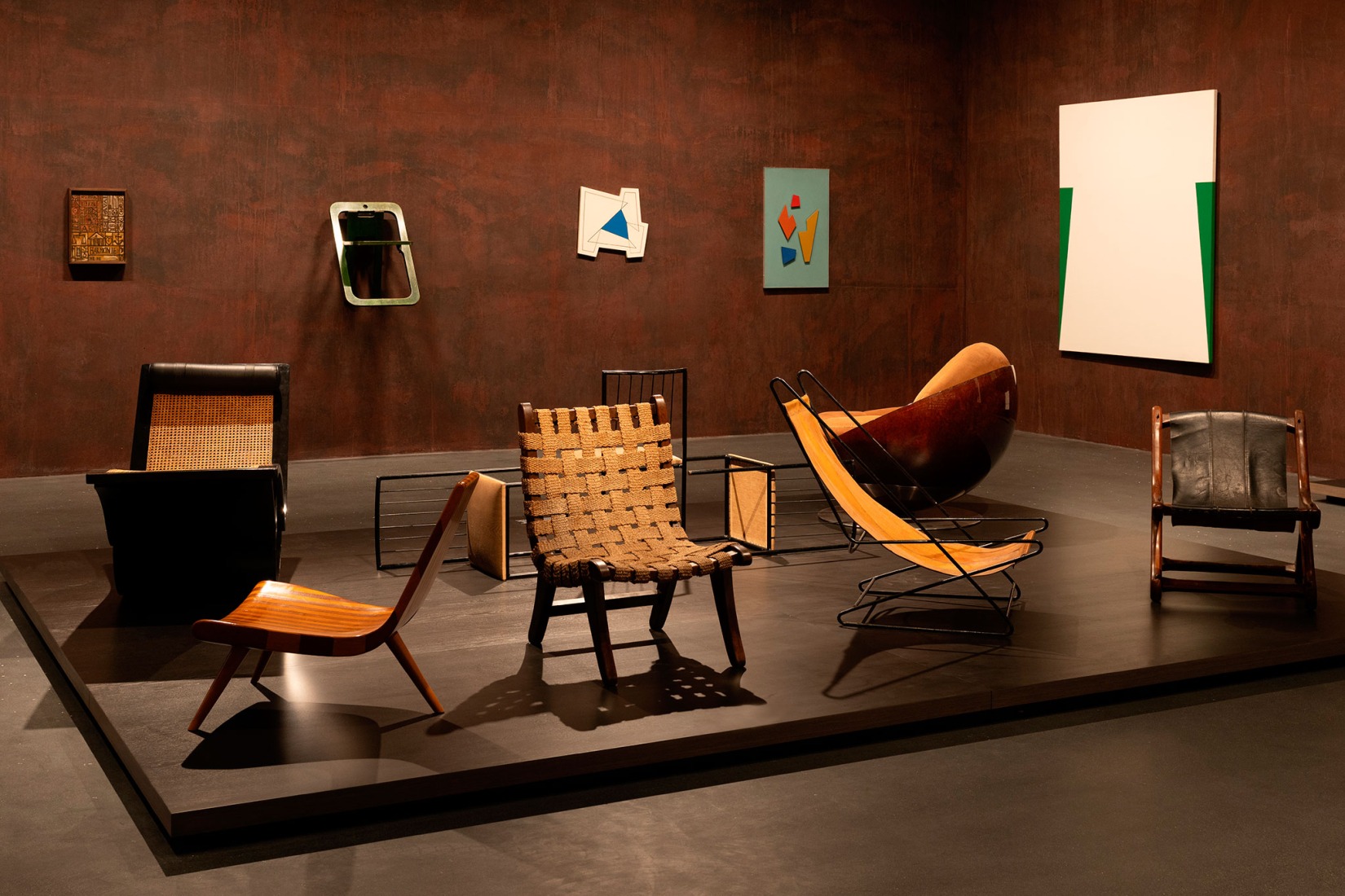 Vista de la instalación de la presentación inaugural en las Galerías David Geffen, abril de 2026. Fotografía cortesía de Museum Associates/LACMA. 