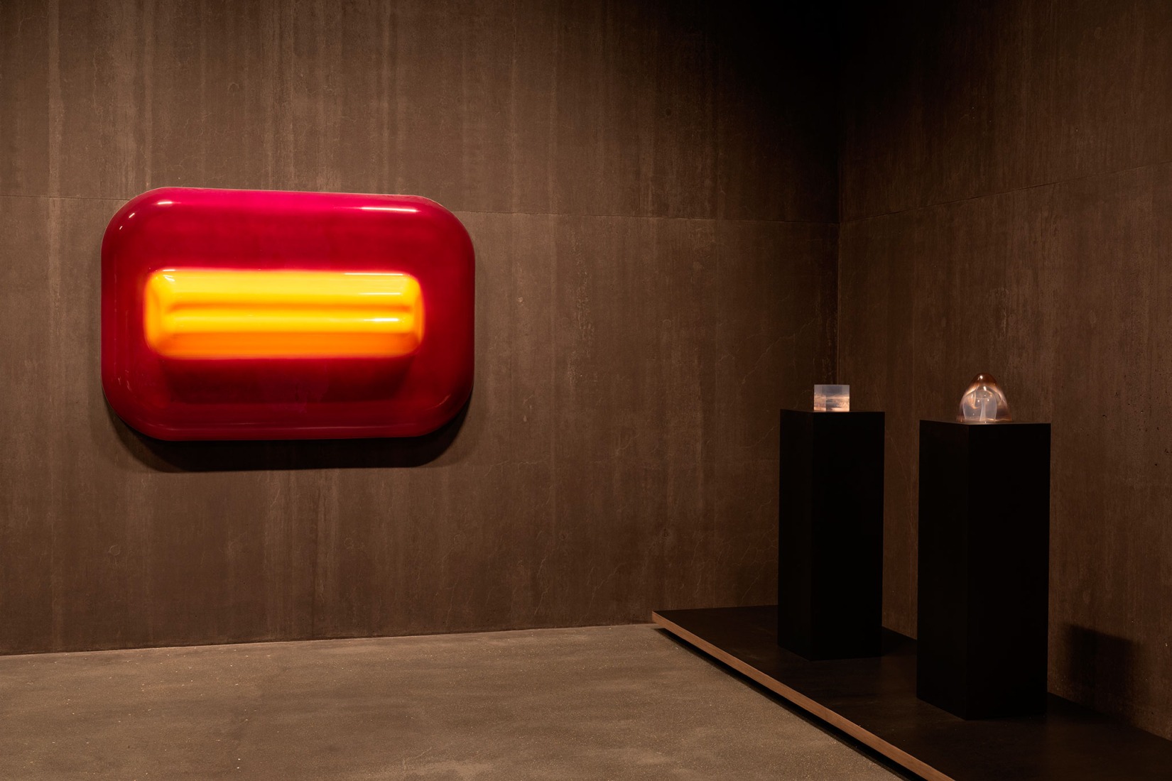 Vista de la instalación de la presentación inaugural en las Galerías David Geffen, abril de 2026. Fotografía cortesía de Museum Associates/LACMA. 