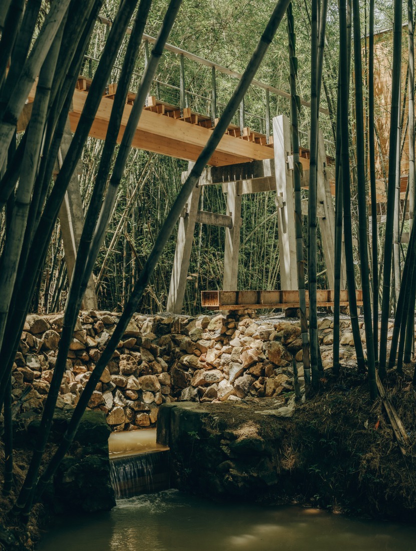 Micromuseo de puentes históricos vernáculos de Huizhou por LUO studio. Fotografía por Zhu Yumeng.