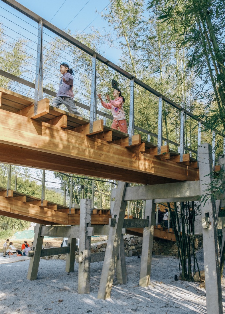 Micromuseo de puentes históricos vernáculos de Huizhou por LUO studio. Fotografía por Zhu Yumeng.